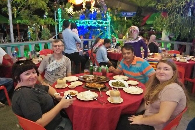 Kuala Selangor Firefly En-route Malawati Hill Day Tour With Sunset Dinner Sharing Basis SIC - The Sum Up