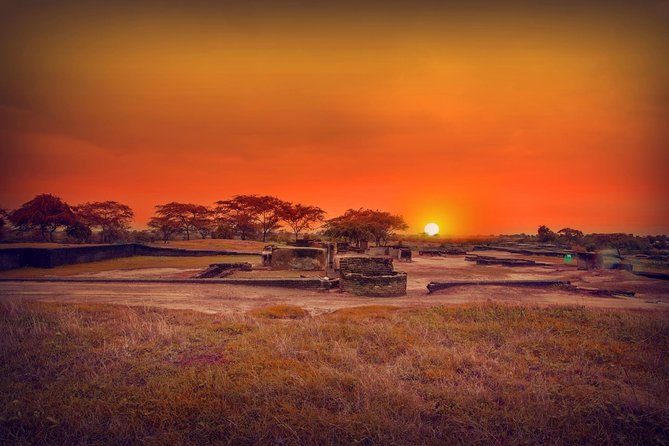 Mumbai to Delhi Vibrant Gujarat and Royal Rajasthan - Accommodation Details