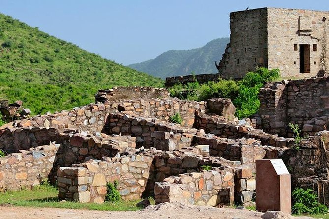 Private Custom Guided Tour: Visit to Haunted Bhangarh Fort From Jaipur - Important Directions and Guidelines