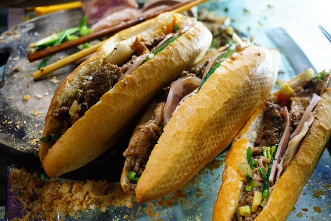 Private Hanoi Street Food Walking Tour With Real Foodie - Meeting/Pickup Points