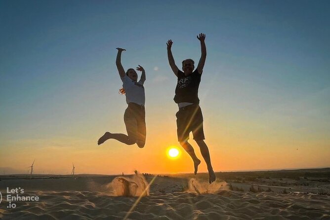 Private Jeep Tour Sand Dune Sunrise or Sunset From Mui Ne - Group Size