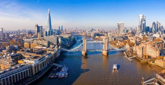 Private Round-trip Transfer: From Heathrow Airport ↔ Reading - Payment and Invoicing