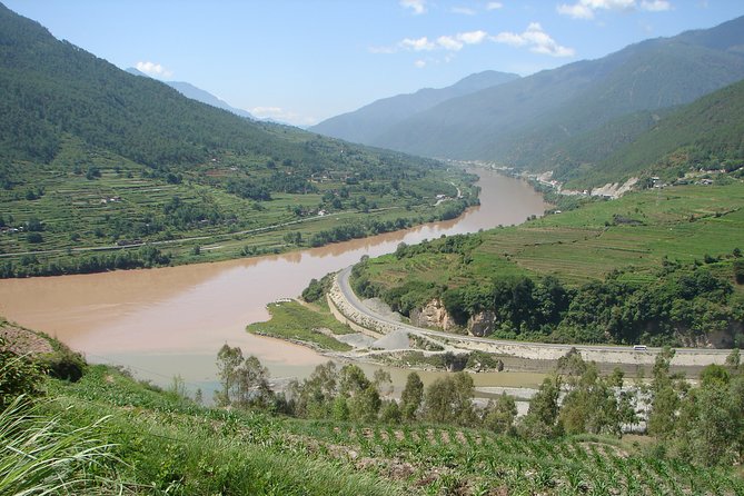 Private Tour: 4-Day Lijiang and Tiger Leaping Gorge in Yunnan - Transportation Logistics