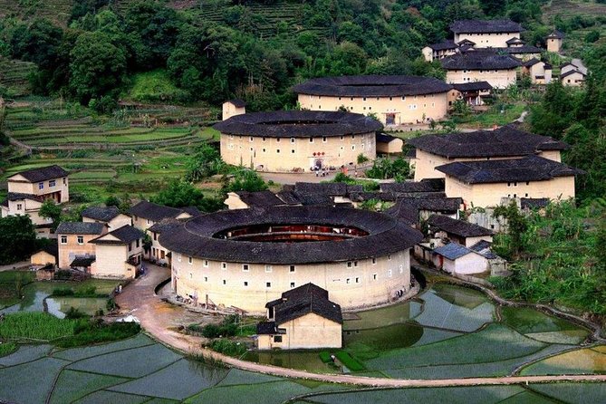 Private Transfer Between Xiamen City and Yun Shui Yao Ancient Town - The Sum Up