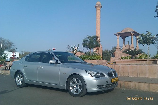 Private Transfer From Jaipur to Delhi - Accessibility Information