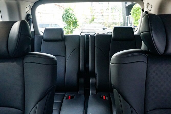 Private Transfer to Ulaanbaatar Airport ULN by Business Vehicle - Price and Payment Options