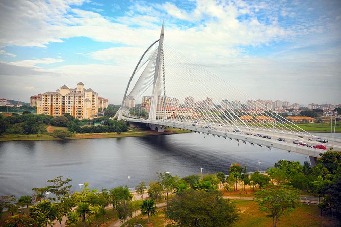 Putrajaya City Tour - Inclusions and Exclusions