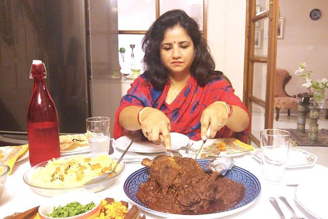 Royal Rajasthani Cuisine: Private Market Tour Cooking Demo and Meal With a Local Homecook - Meeting Point Details