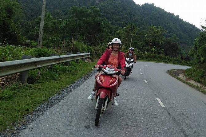 Sa Pa Private Guided Tour on a Motorbike With Local Lunch - Booking Information