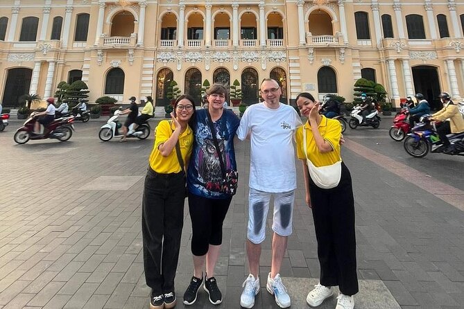 Sai Gon Sight-Seeing & Food by Night Like a Local - Insiders Guide to Sai Gon