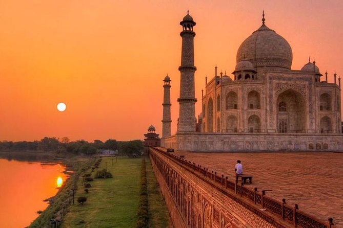 Taj Mahal Tour by Gatimaan Train - Instructions for the Tour