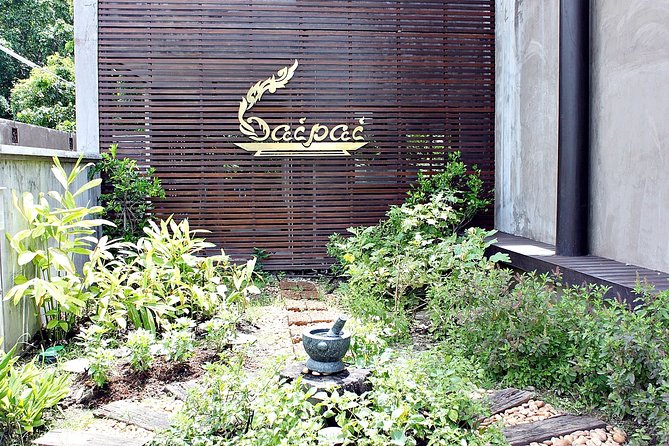 Thai Cooking Class at Baipai Thai Cooking School in Bangkok - Location and Meeting Point