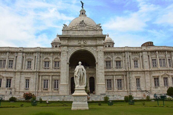 Touristic Highlights of Kolkata (Guided Fullday Sightseeing Tour by Car) - Operator Information