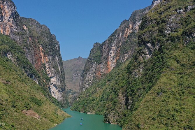 5 Days 4 Nights Private Guided Tour in Ha Giang and Ba Be Lake - Accommodation Details