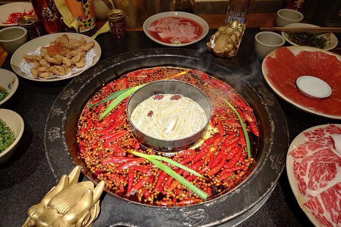 1-Day Chengdu Private Tour to Leshan Buddha,Hot Pot Dinner & Sichuan Opera Show - Pickup and Start Time