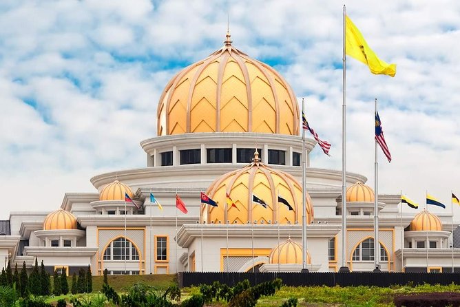 Admire Kuala Lumpur With Shore Excursions From Port Klang - Pricing and Booking