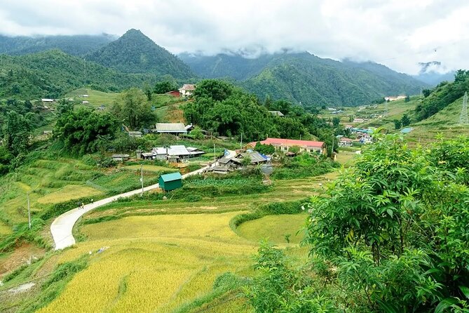 From Sapa: Adventure Tour To O Quy Ho & Trekking Sin Chai Village - Directions