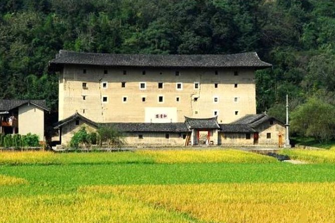 Hakka Tulou Village and Yun Shui Yao Water Town Private Day Trip From Xiamen - Local Cuisine Experience