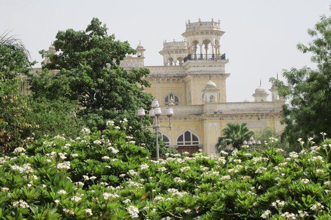 Half Day Tour of Charminar & Chowmahallah Palace in Hyderabad - The Sum Up