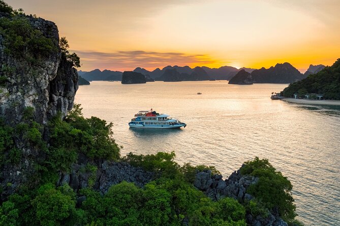 Halong Bay Full Day Cruise From Hanoi by Transfer Expressway - Directions