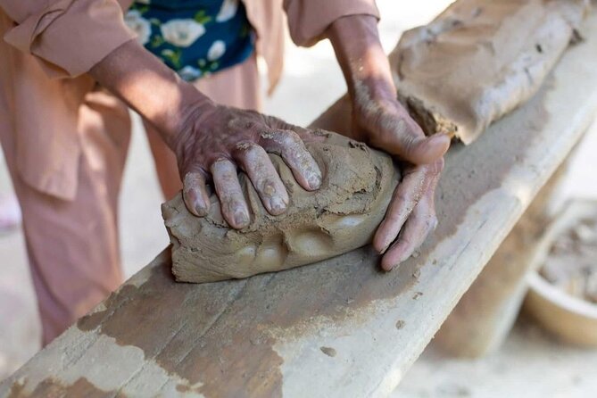 Hoi An: Explore Thanh Ha Village and Making Pottery - Participate in the Traditional Breaking Pot Game