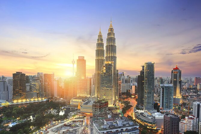 Kuala Lumpur Sunrise Landmarks Tour With Roti Canai & Teh Tarik - Hotel Pickup Details