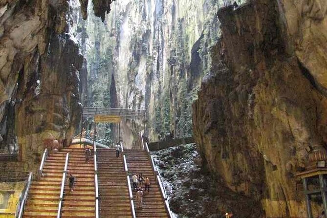 Private Halfday Batu Caves and Cultural Tour in Kuala Lumpur - Frequently Asked Questions