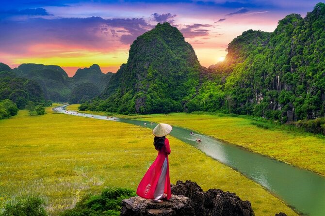 Private Ninh Binh Instagram Tour The Most Famous Spots - Booking Process