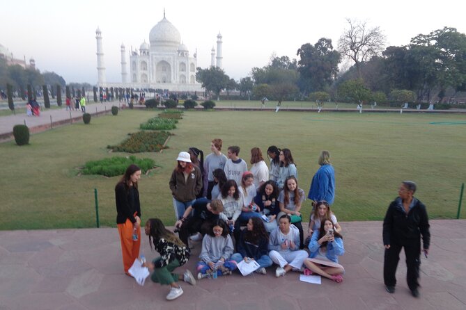 Private Sunset Day Tour of Taj Mahal Agra From Delhi Includes Guide - Private Transportation