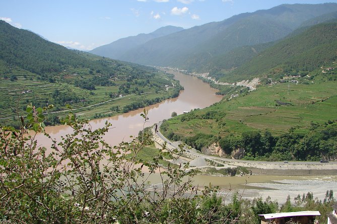 Private Tour: 4-Day Lijiang and Tiger Leaping Gorge in Yunnan - Group Size and Flexibility