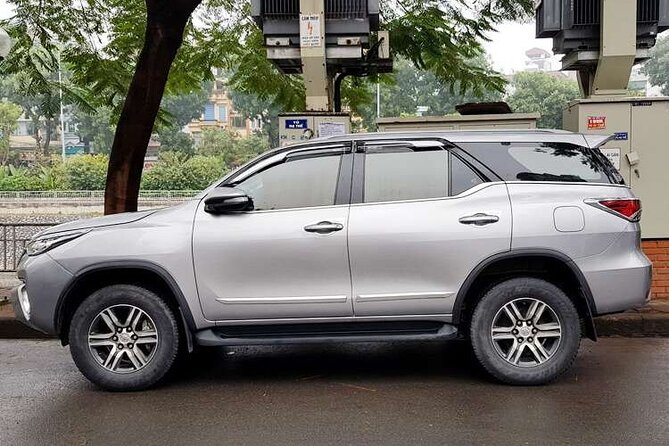 Private Transfer Between Hanoi Airport (Han) & Hanoi Old Quarter - Amenities Included
