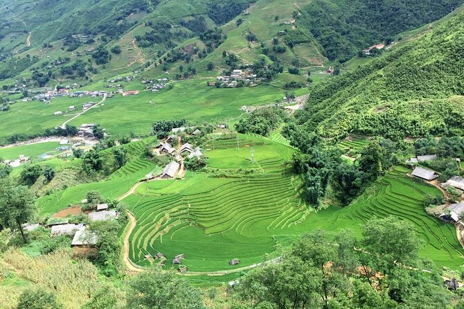 Sa Pa Private Guided Tour on a Motorbike With Local Lunch - The Sum Up