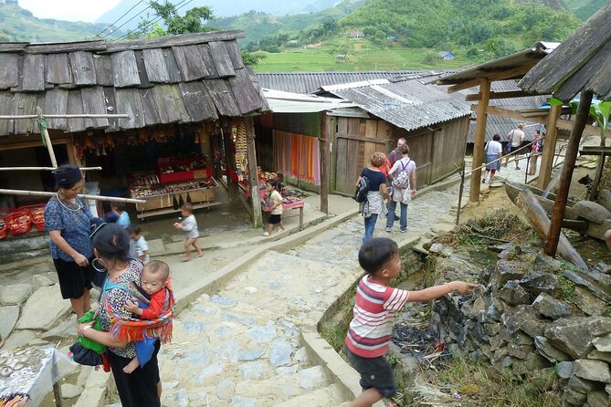 Sapa 2 Days 1 Night From Hanoi by Cabin Bus + 4 * Hotel Overnight - Trekking Itinerary