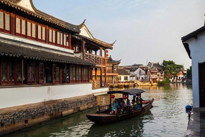 Shanghai Private Tour: Zhujiajiao Sightseeing and Huangpu River Night Cruise - What To Expect