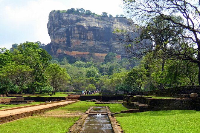Sigiriya Rock and Jeep Safari Private Tour From Trincomalee - Booking Process