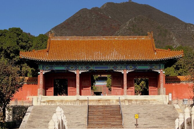 The Great Wall at Badaling and Ming Tombs - Customer Responsibilities