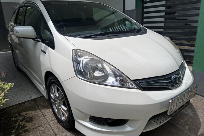 The Top 10 Taxis From Airport to Any Hotel in Colombo City Limit - Customizable Start Time Options