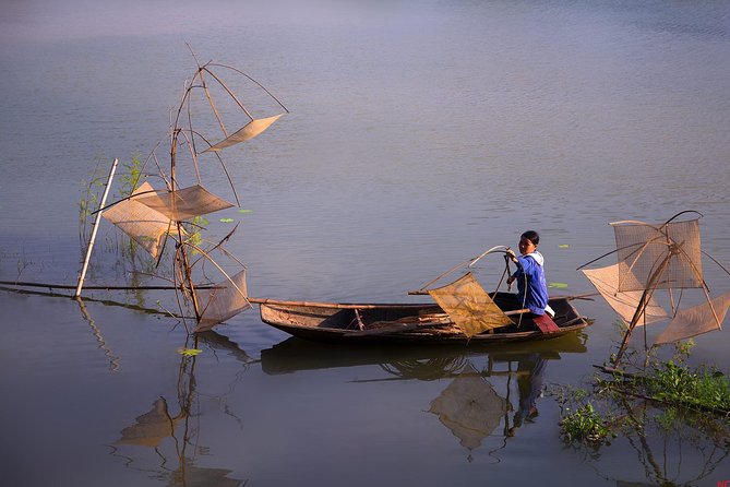 Tour Hoa Lu and Tam Coc With Cycling - Lunch and Local Cuisine