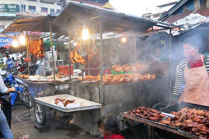 Ultimate Evening Street Food Inclusive 10 Tastings - Sample Menu