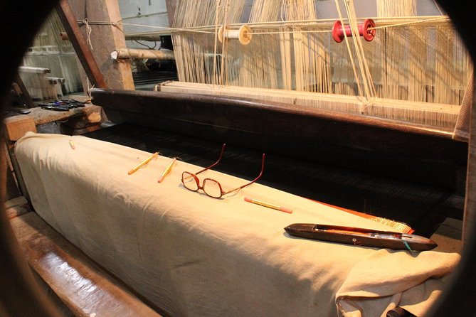 Weavers Area Walk - a Walking Tour in Varanasi to Understand Age Old Dying Art. - Booking Details