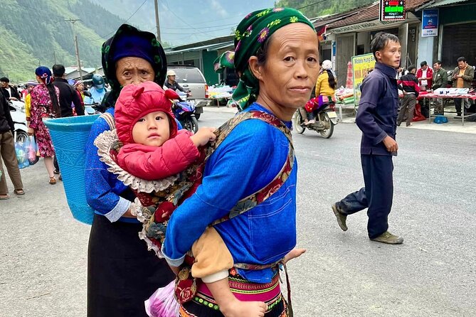 4 Days and 3 Nights Ha Giang Loop Tour in a Private Car - Group Size and Pricing