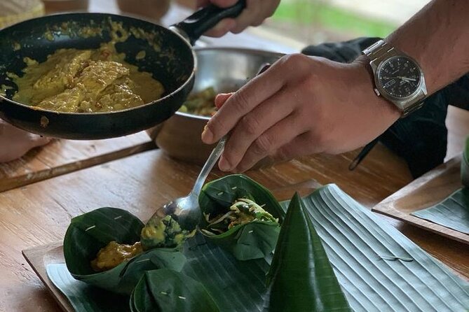 Authentic Balinese Cooking Class With Jewelry Making Class - Reviews