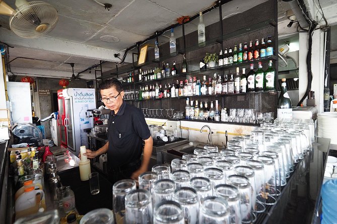 Bangkok China Town ,A Bangkok Historic Neighbourhood - Local Traditions
