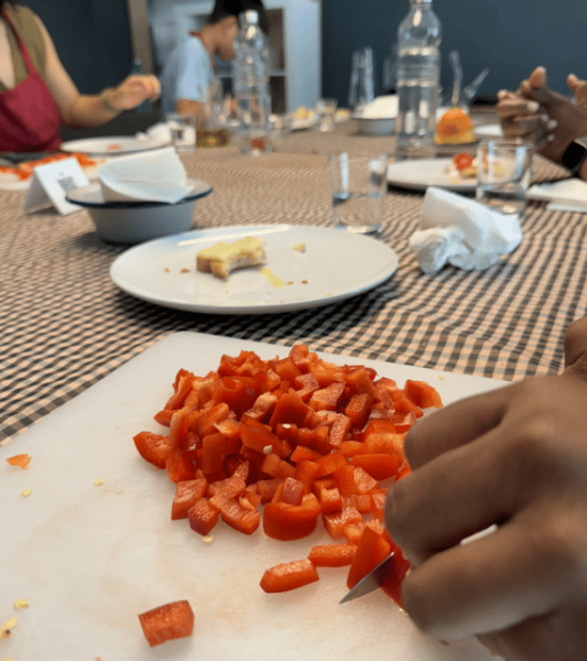 Barcelona: Seafood Paella ★Maestro★ & Tapas & Sangria - Traditional Tapas Tasting