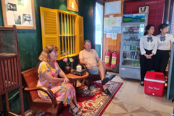 Cong Cruise Full Day Exploration in Halong Bay and Lan Ha Bay - Important Tour Information