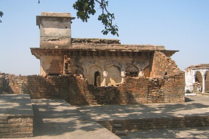 Day Trip to Mastani Mahal & Ajaigarh Fort (Guided Private Tour From Khajuraho) - Frequently Asked Questions