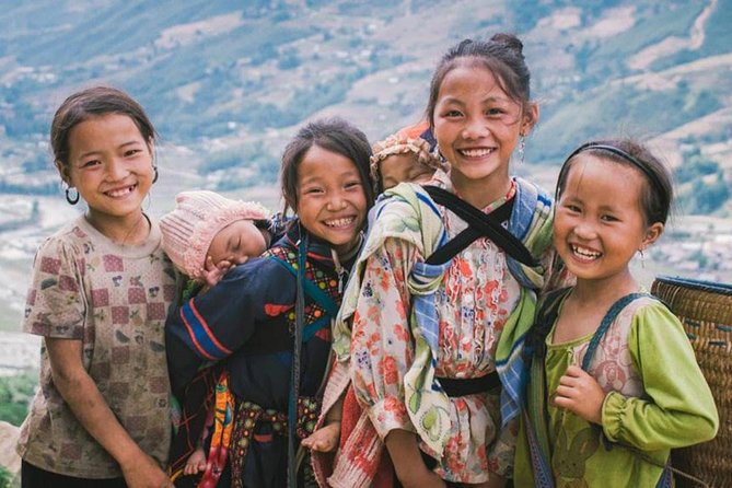 Explore The Capital And Go For A Cruise In Ha Long Bay - Transportation and Logistics