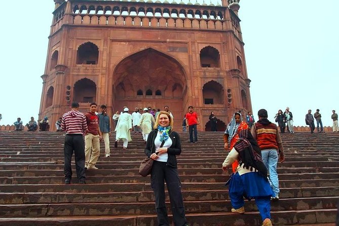 Full Day City Tour of Delhi By Air-Condition Vehicle Includes, WiFi on Board - Safety and Flexibility
