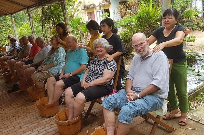 GOLDEN BRIDGE Private Tour via Cable Car & Lunch at Local Restaurant & Foot Bath - Frequently Asked Questions