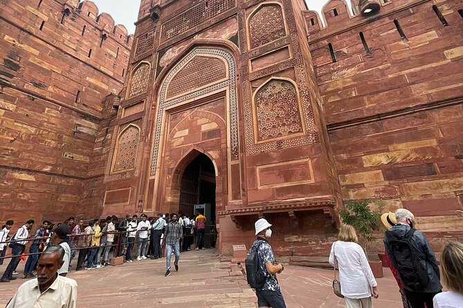 Golden Triangle With Bird & Tiger Safari Expedition - Pickup Information